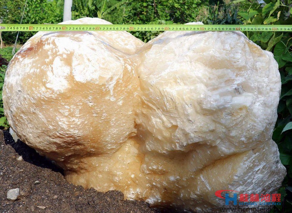 桂林鴻程立磨關(guān)注四川2.1噸冰洲石非金屬礦物 桂林鴻程立磨關(guān)注四川2.1噸冰洲石非金屬礦物