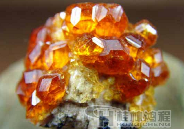 石榴子石 石榴子石