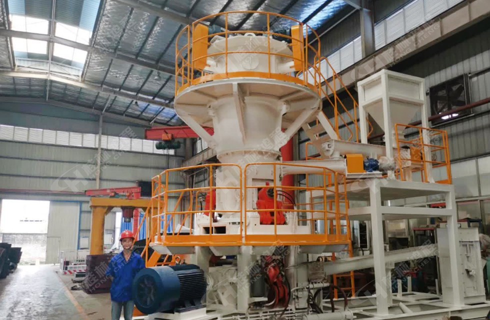 1000目小型超細(xì)立式磨粉機(jī)HLMX600 1000目小型超細(xì)立式磨粉機(jī)HLMX600